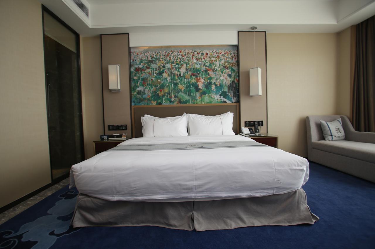 Shenzhen Kaileiston Hotel Экстерьер фото